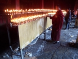 Dcp_0788JokhangCandles